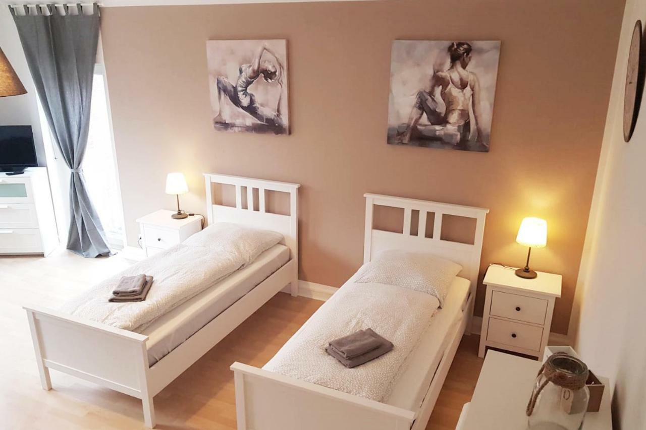 Cosy Apartment Нойс Екстериор снимка